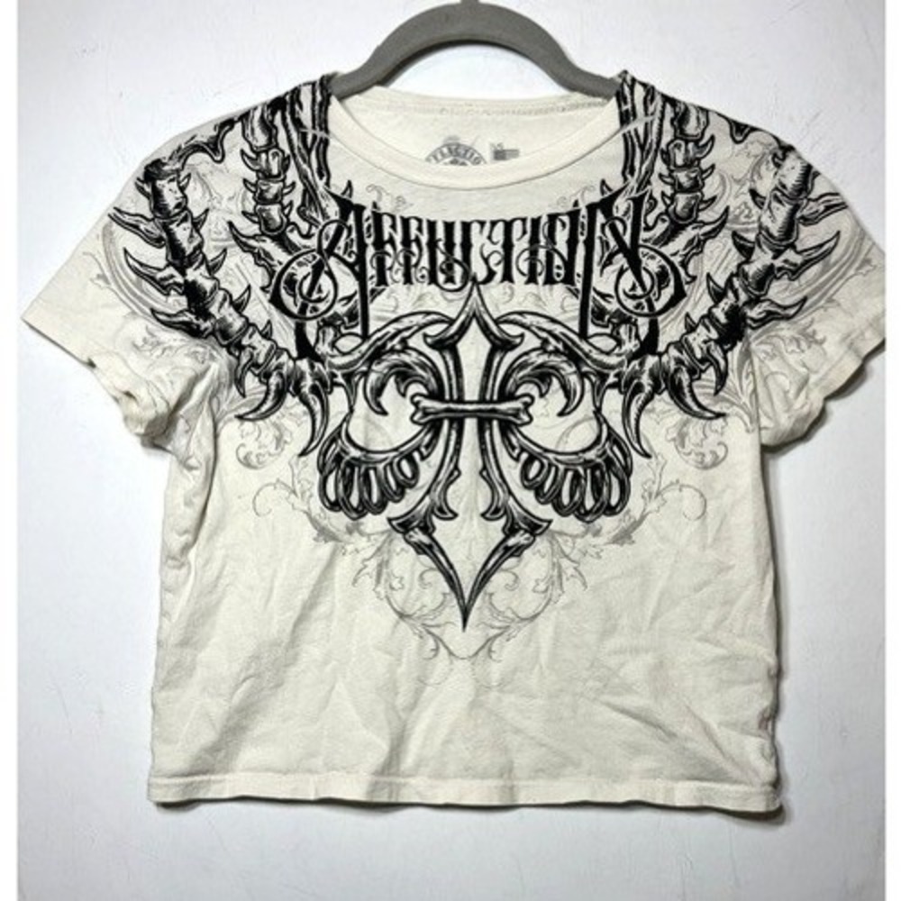 Affliction Kids Large Cream Gothic Graphic Tee Shirt Fleur De Lis Y2K MMA L/G